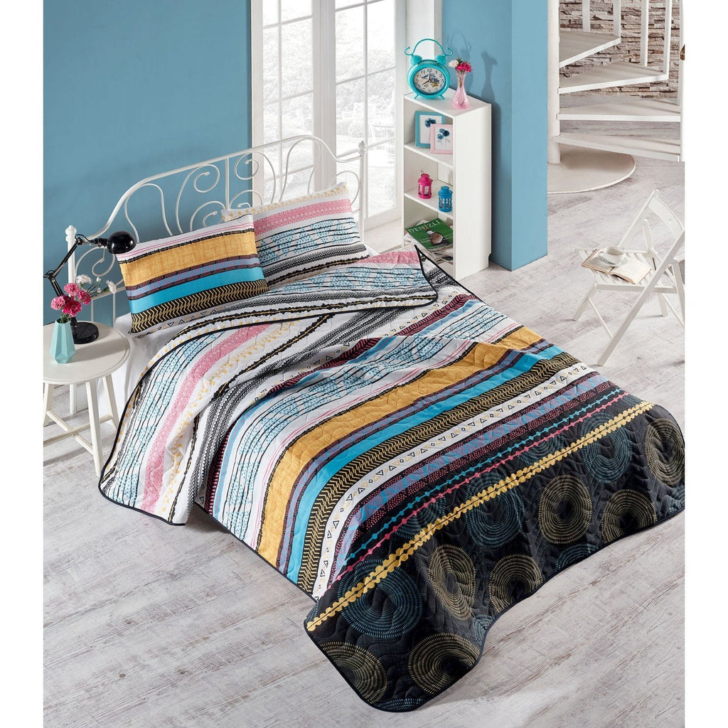 Quilted Bedspread Set