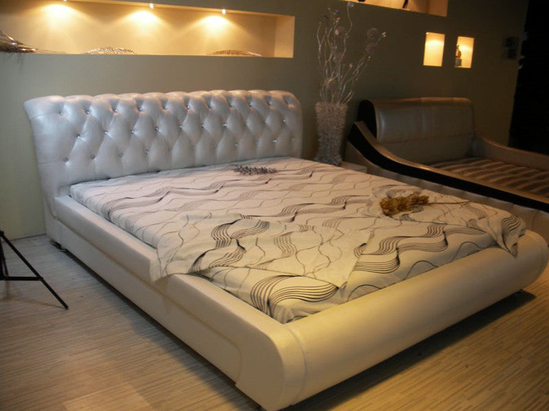 A007 Leather Bed