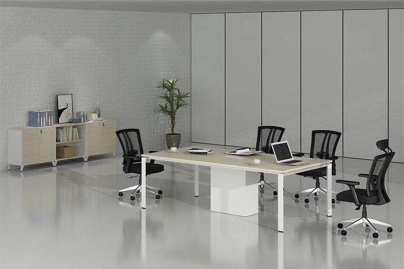 CF Meeting Table