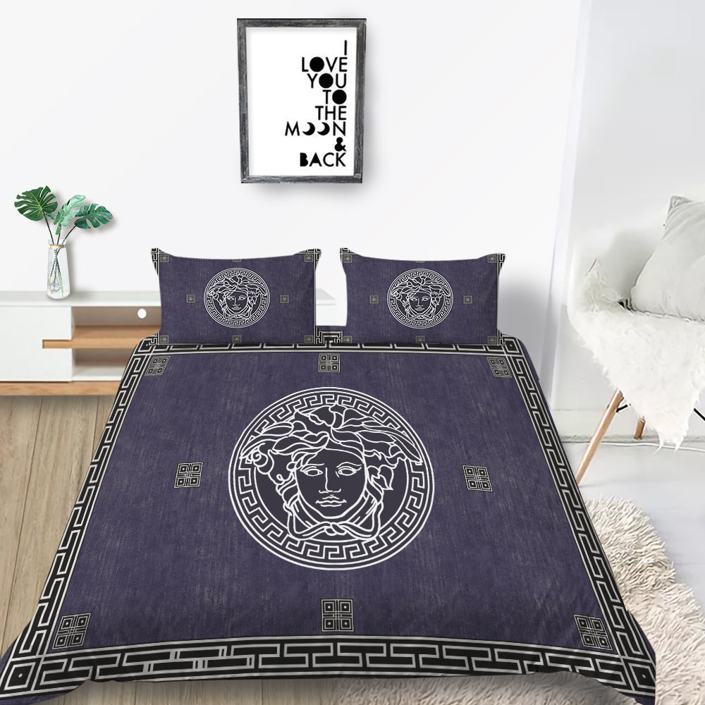 Brand Bedding's Set