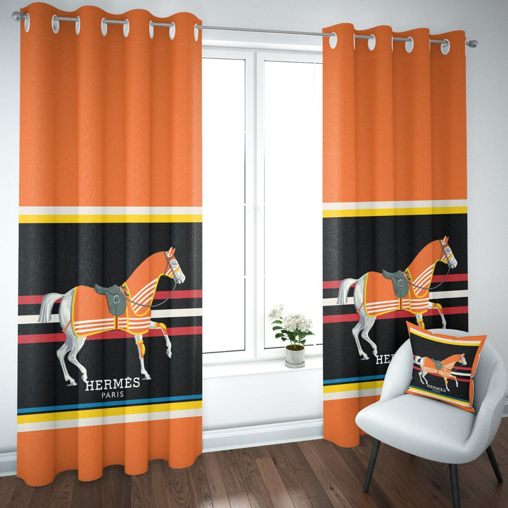 Classic Printed Curtains Set