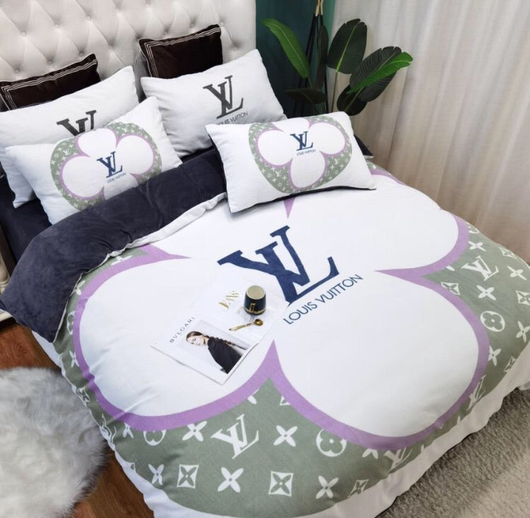 LV-Homie Duvet Cover Set.